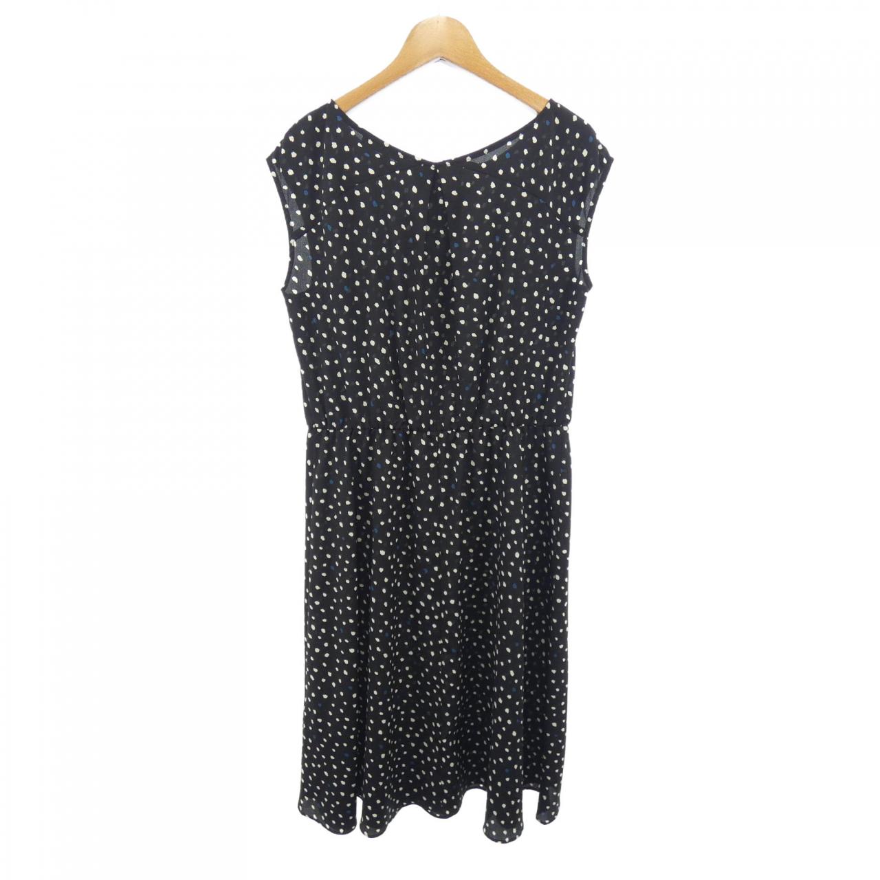 コメ兵 アンタイトル Untitled ワンピース アンタイトル レディースファッション トップス その他 公式 日本最大級のリユースデパートkomehyo