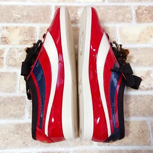 新品未使用 Gucci グッチ ウェブ ビー スニーカー シューズ ローファー 革靴 ハチブローチ ビジュー Gg シェリーライン 刺繍 パテント レザー レディース 35 22 5cmのフリマ商品 Kante Komehyo