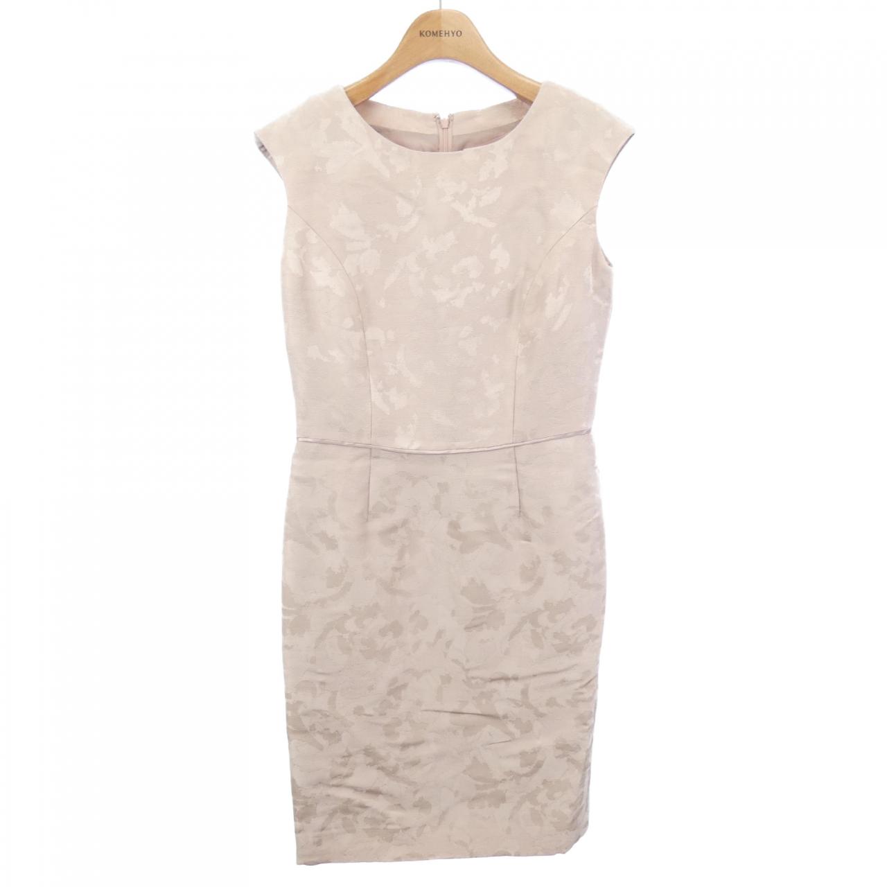 コメ兵 未使用品 ハナエモリ Hanae Mori ワンピース ハナエモリ レディースファッション トップス その他 公式 日本最大級のリユースデパートkomehyo