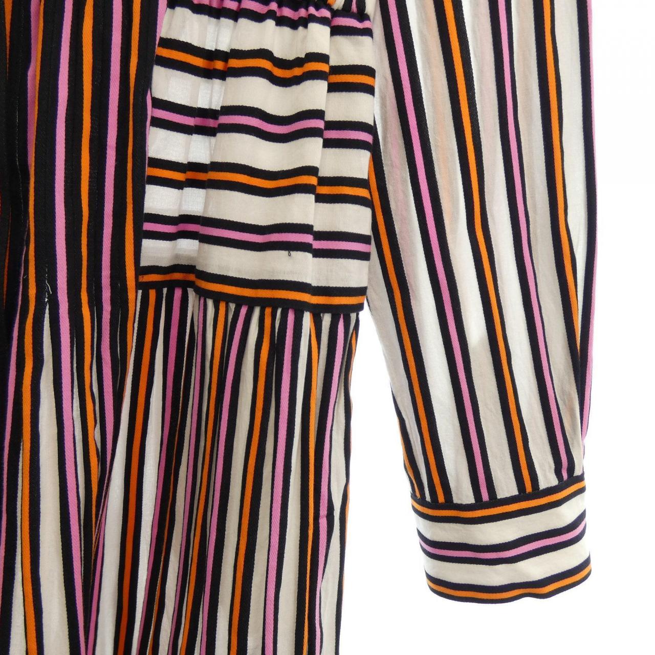 コメ兵 タエアシダ Tae Ashida ワンピース タエアシダ レディースファッション トップス その他 公式 日本最大級のリユースデパートkomehyo