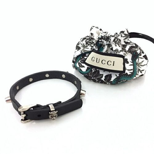 グッチ ブレスレット 黒 ブラック シルバー キャットヘッド Kmgc A0909 ロゴ刻印 バックル レザー 中古 Gucci 女性 男性 レディース メンズ ユニセックス ブレス アクセサリー のフリマ商品 Kante Komehyo