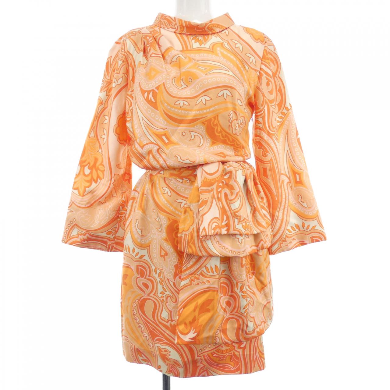 コメ兵 エトロ Etro ワンピース エトロ レディースファッション トップス その他 公式 日本最大級のリユースデパートkomehyo