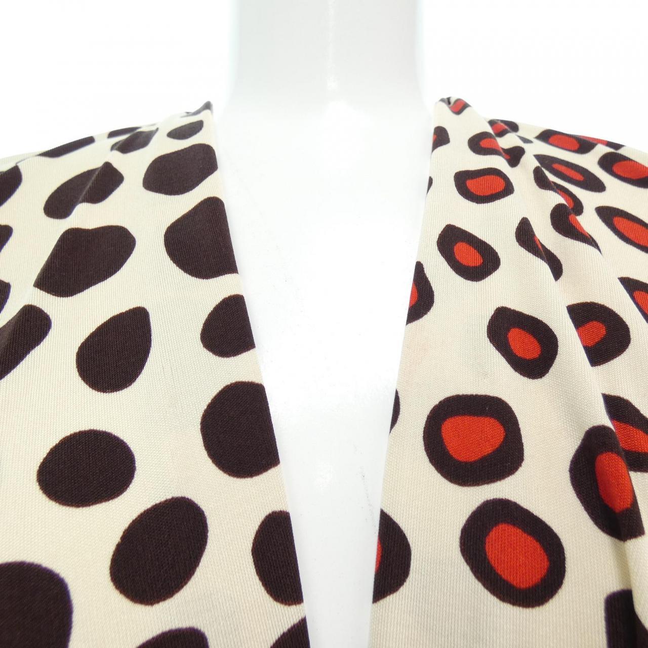 コメ兵 イッサロンドン Issa London ワンピース イッサ ロンドン レディースファッション トップス その他 公式 日本最大級のリユースデパートkomehyo