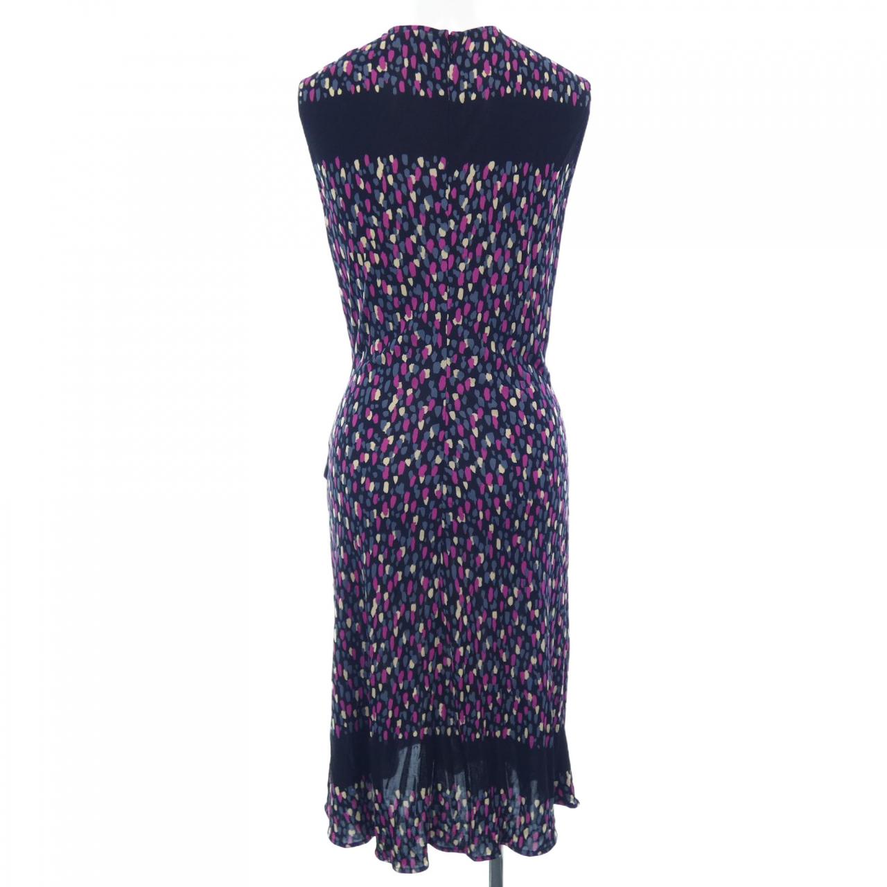 コメ兵 イッサロンドン Issa London ワンピース イッサ ロンドン レディースファッション トップス その他 公式 日本最大級のリユースデパートkomehyo