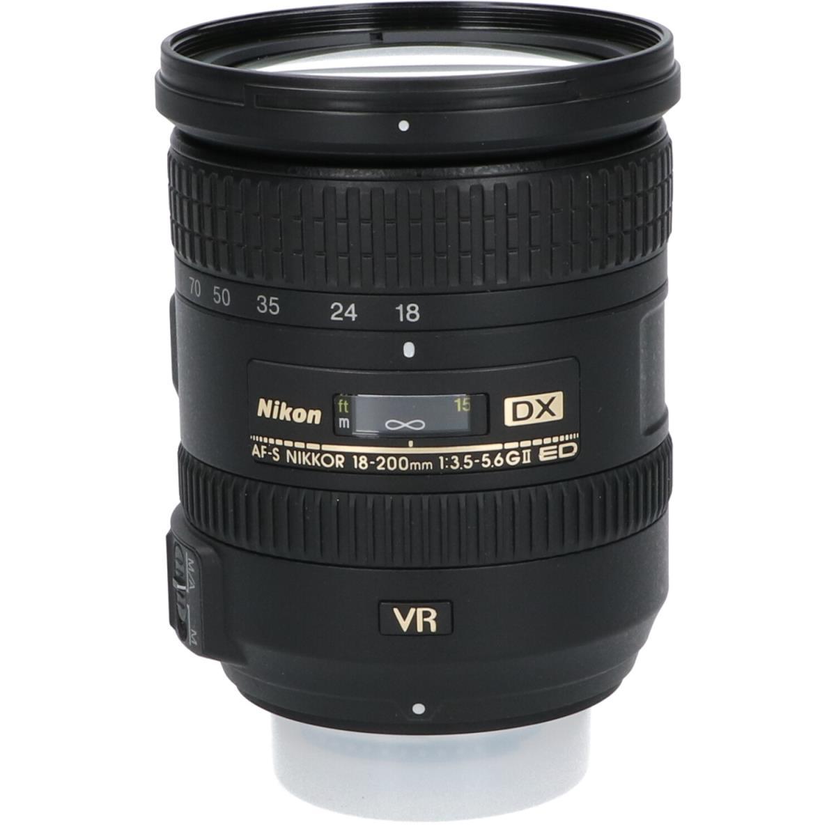 Nikon ニコン D7200+18-200mm VR+35mm F1.8