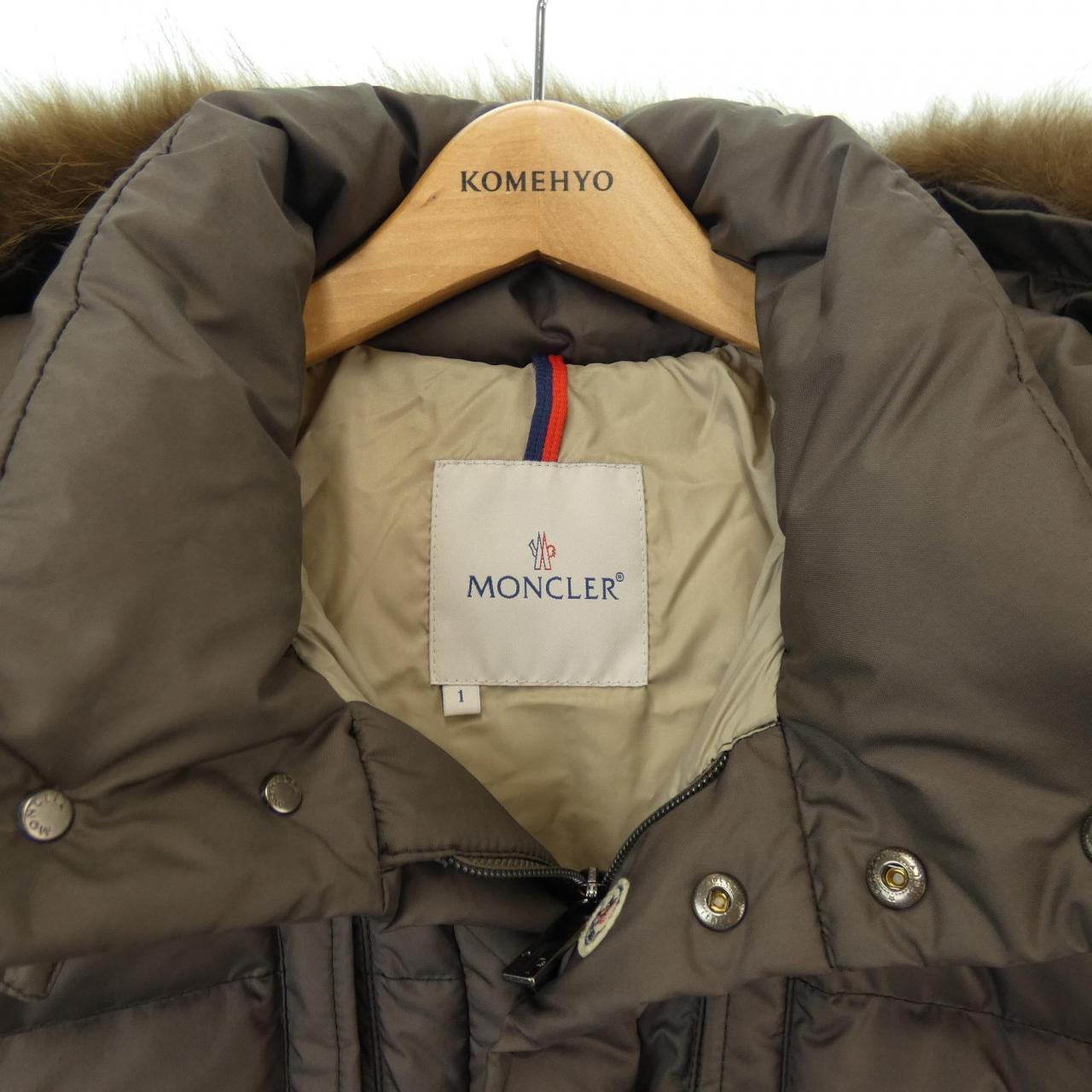 コメ兵 モンクレール Moncler ダウンコート モンクレール メンズファッション アウター ジャケット ダウンジャケット コート 公式 日本最大級のリユースデパートkomehyo コメ兵 モンクレール Moncler ダウンコート モンクレール メンズファッション アウター ジャケット ダウンジャケット コート 公式 日本最大級のリユースデパートkomehyo