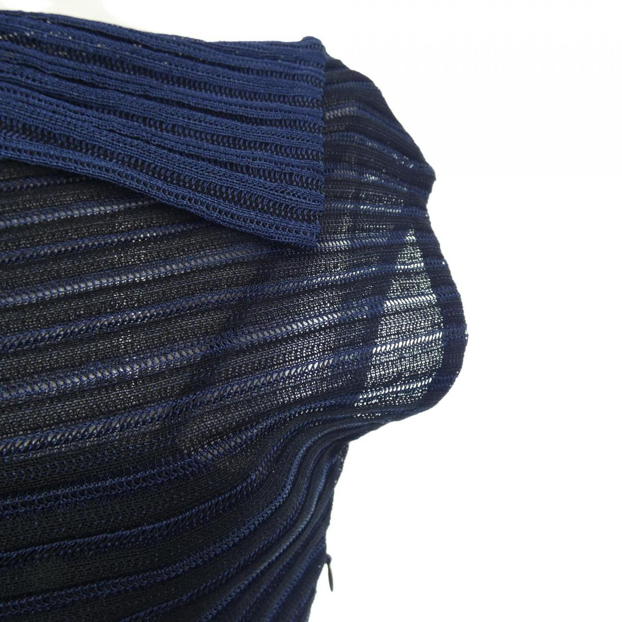 コメ兵 クリスチャンディオール Christian Dior ワンピース クリスチャンディオール レディースファッション トップス その他 公式 日本最大級のリユースデパートkomehyo