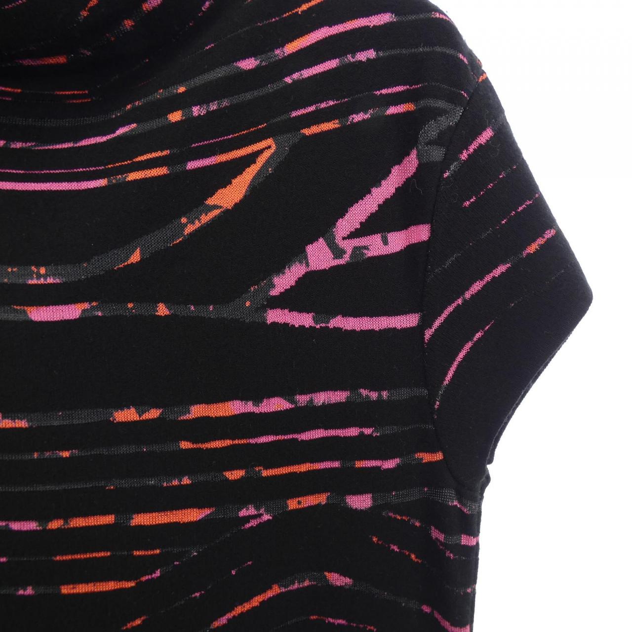 コメ兵 ケンゾー Kenzo ワンピース ケンゾー レディースファッション トップス その他 公式 日本最大級のリユースデパートkomehyo