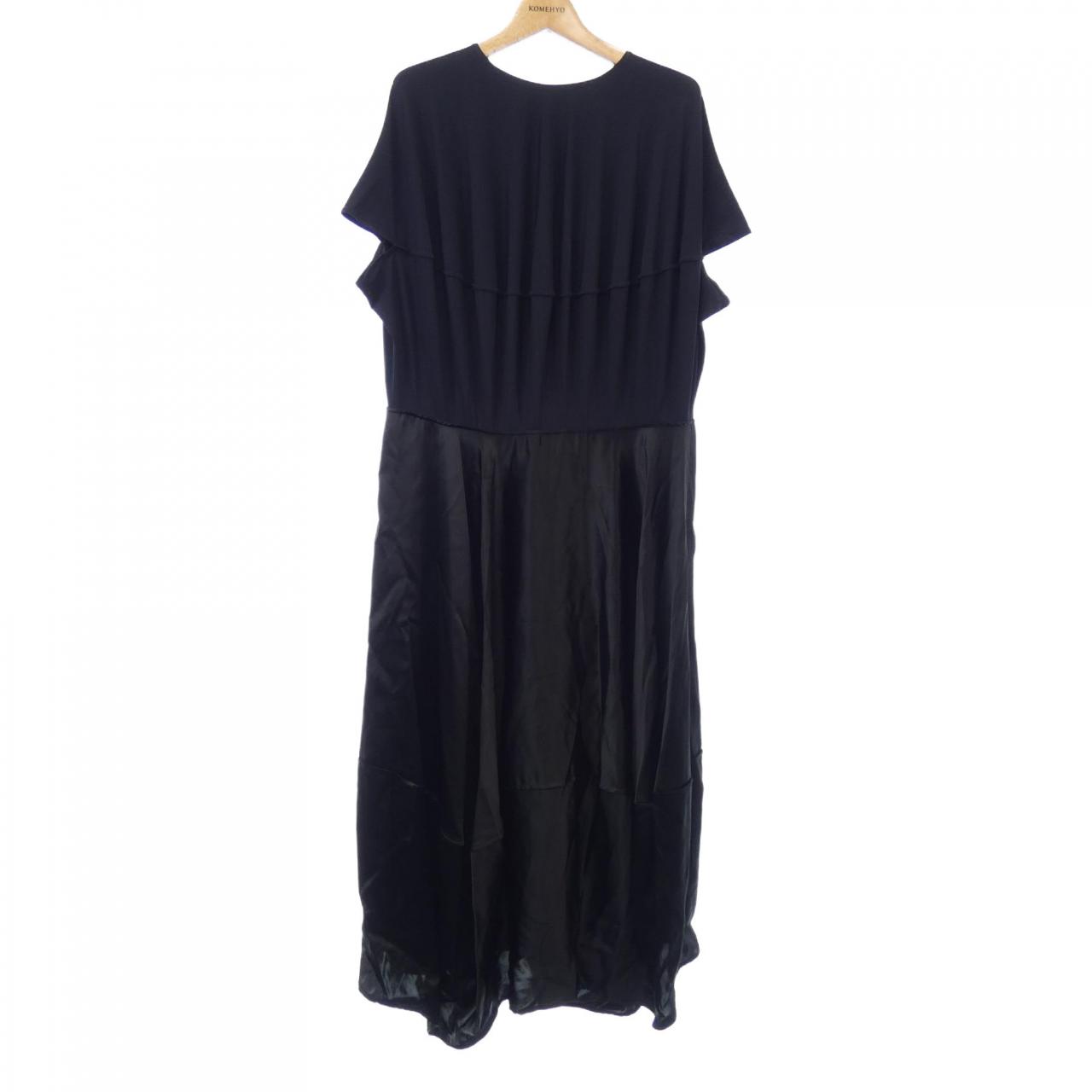 コメ兵 エムエムシックス Mm6 ワンピース エムエムシックス レディースファッション トップス その他 公式 日本最大級のリユースデパートkomehyo