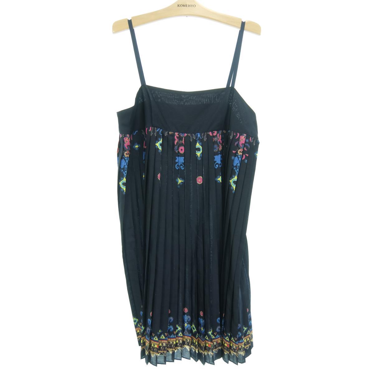 コメ兵 サカイ ｓａｃａｉ ワンピース サカイ レディースファッション トップス その他 公式 日本最大級のリユースデパートkomehyo