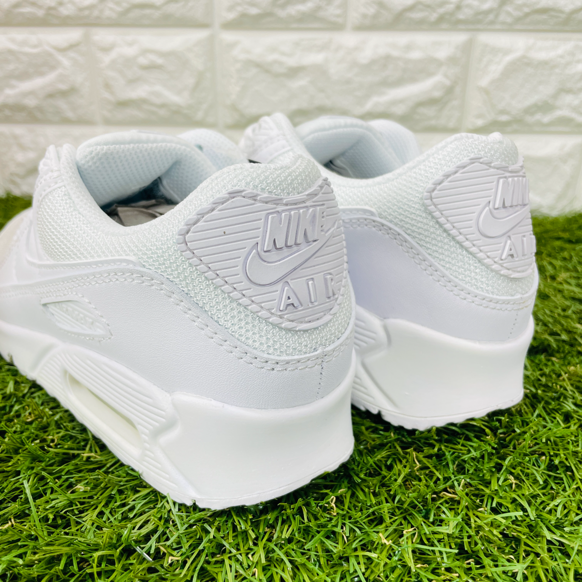 26 0cm ナイキ エアマックス90 Nike 厚底 スニーカー 白 ホワイト レディースのフリマ商品 Kante Komehyo