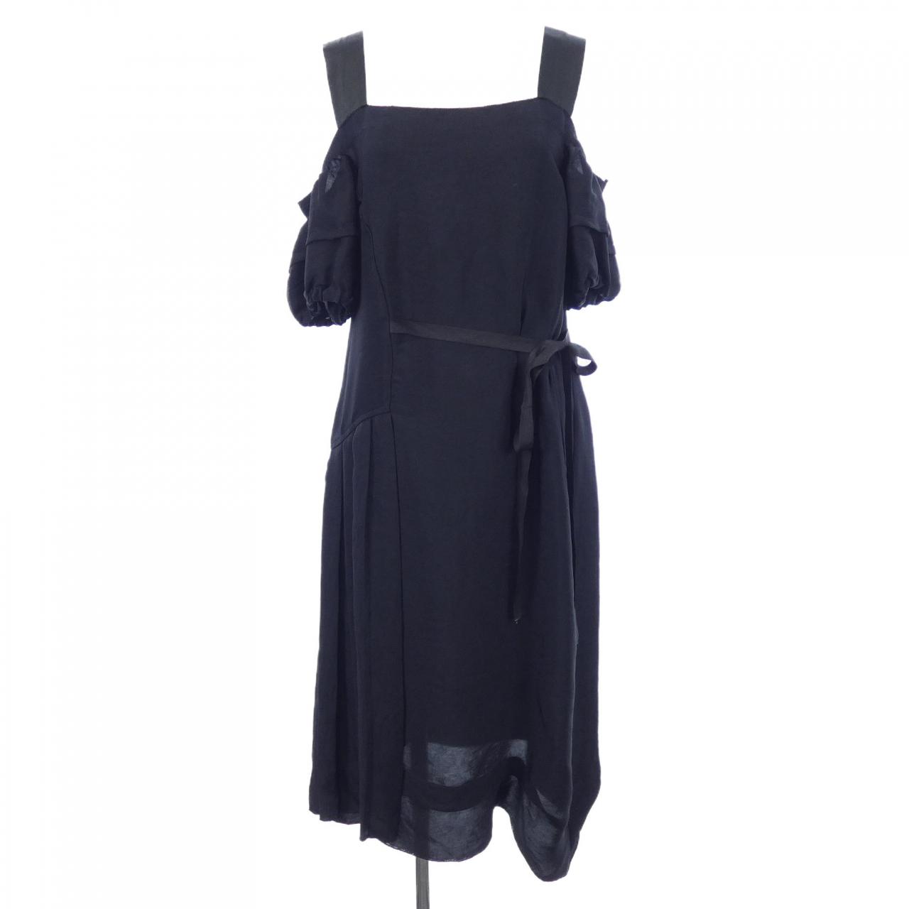 コメ兵 プラダ Prada ワンピース プラダ レディースファッション トップス その他 公式 日本最大級のリユースデパートkomehyo