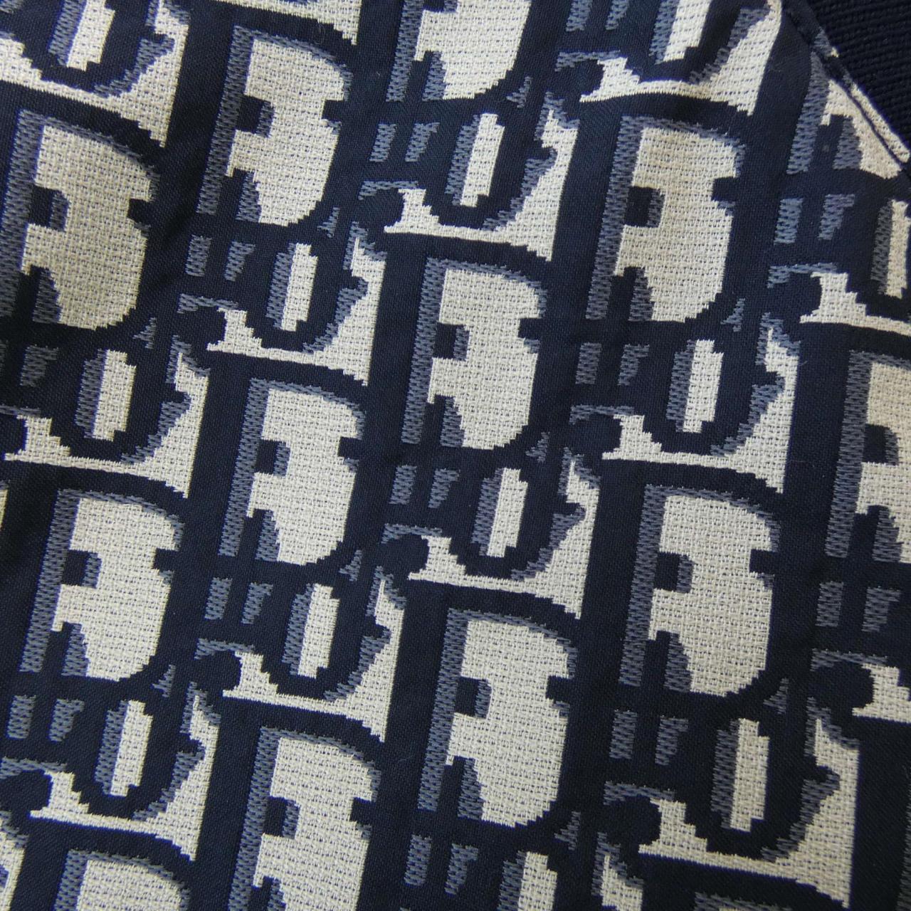 レトロ古着 Christian Dior ゴシック パッチ装飾 ニットジャケット Christian Dior（クリスチャンディオール）の「【ヴィンテージ