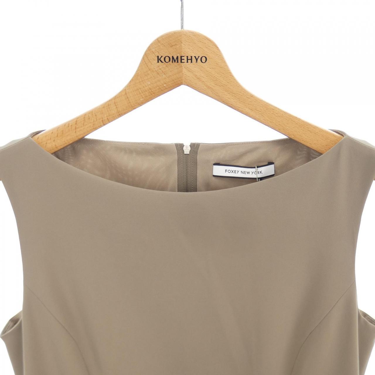 コメ兵 フォクシーニューヨーク Foxey New York ワンピース フォクシー ニューヨーク レディースファッション トップス その他 公式 日本最大級のリユースデパートkomehyo
