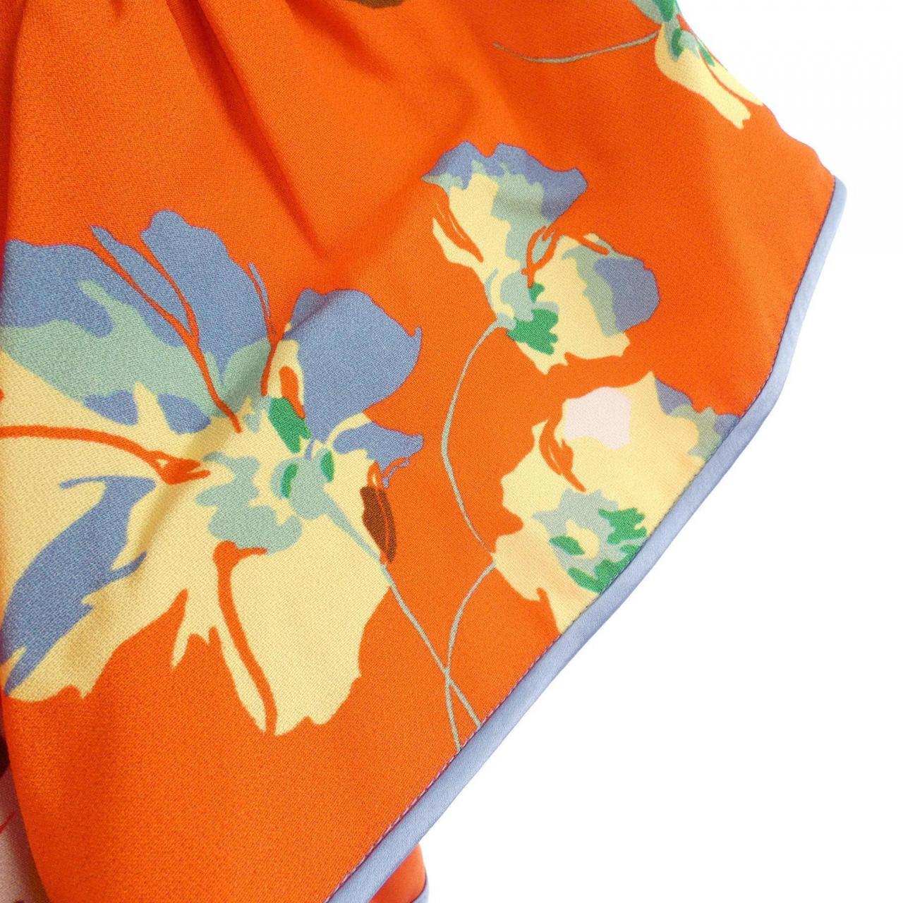 コメ兵 マークジェイコブス Marc Jacobs ワンピース マークジェイコブス レディースファッション トップス その他 公式 日本最大級のリユースデパートkomehyo