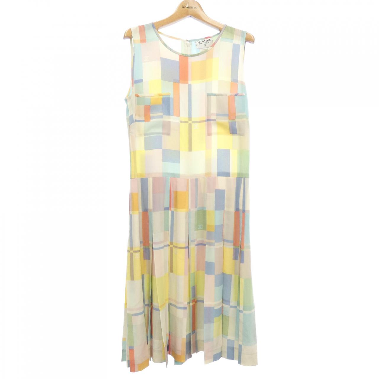 コメ兵 ヴィンテージ シャネル Chanel ワンピース シャネル レディースファッション トップス その他 その他 公式 日本最大級のリユースデパートkomehyo