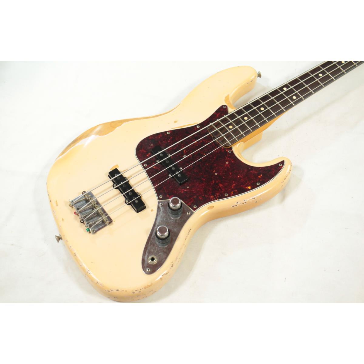 コメ兵 ｆｅｎｄｅｒ ｆｌｅａ ｊａｚｚ ｂａｓｓ ｒｏａｄ ｗｏｒｎ フェンダー 楽器 ベース 公式 日本最大級のリユースデパートkomehyo