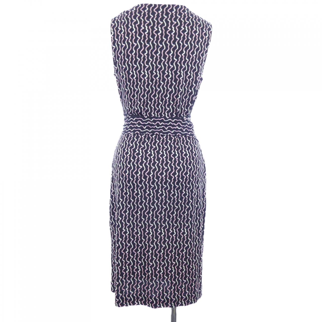 コメ兵 ダイアンフォンファステンバーグ Diane Vonfurstenberg ワンピース ダイアンフォンファステンバーグ レディースファッション トップス その他 公式 日本最大級のリユースデパートkomehyo