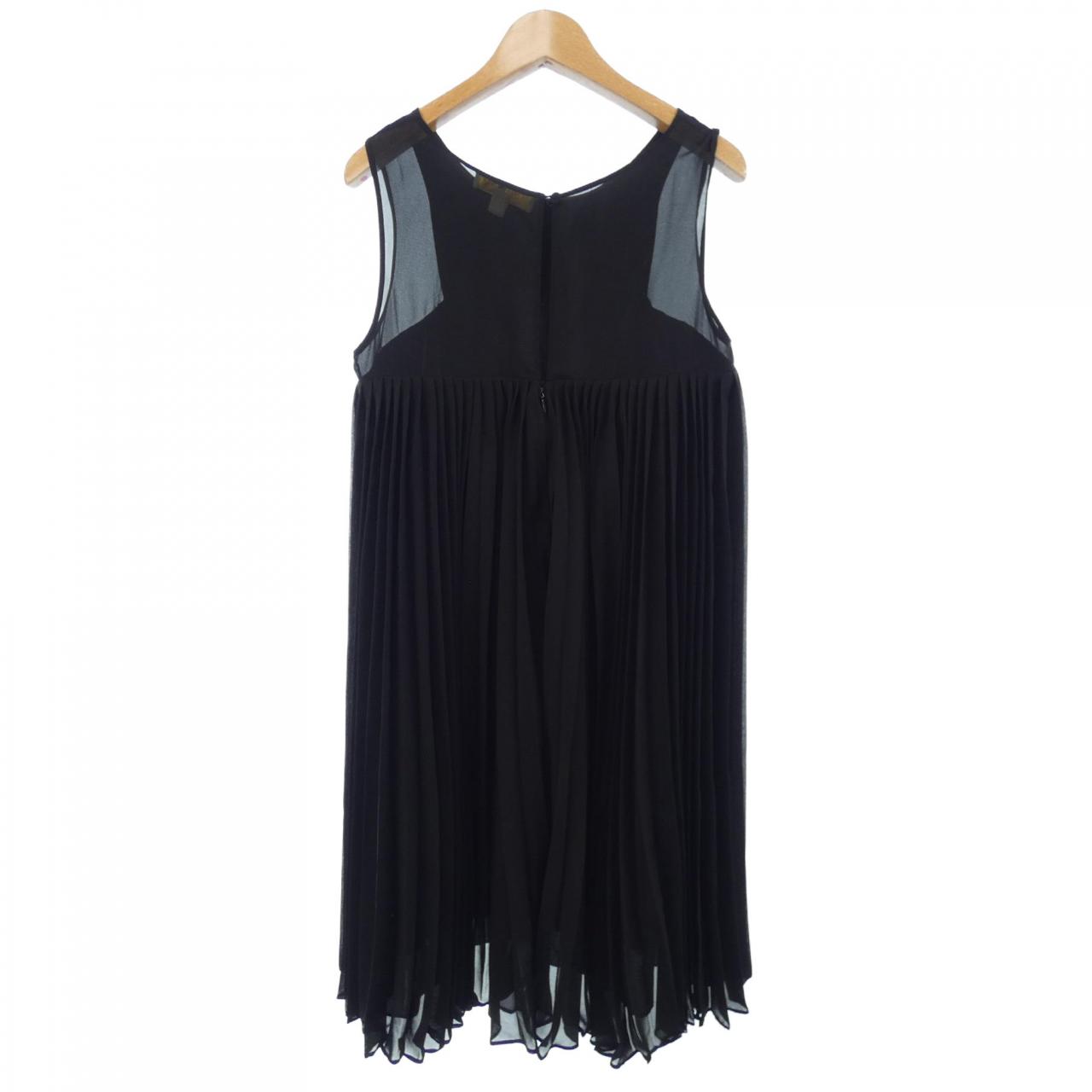 コメ兵 Erin ワンピース Erin レディースファッション トップス その他 公式 日本最大級のリユースデパートkomehyo