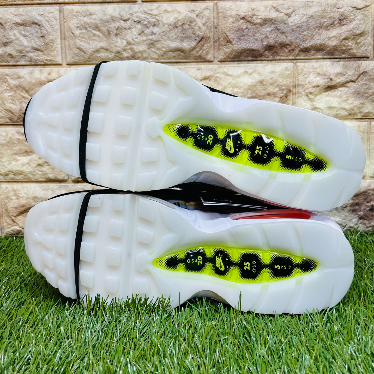 25 0cm ナイキ エアマックス 95 Se Nike メンズ スニーカー おしゃれ マルチのフリマ商品 Kante Komehyo