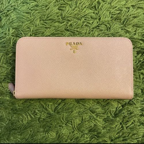 未使用品 PRADA ジップファスナーウォレット 1ML506 337 長財布 中古