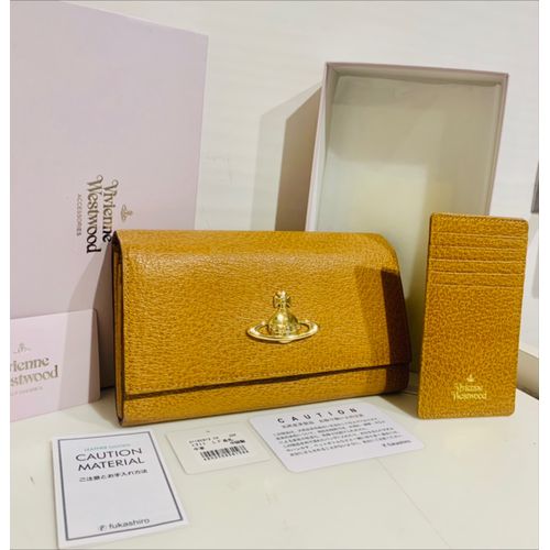 激レア 箱と付属品あり Vivienne Westwood 財布 本革 キャメルのフリマ商品 Kante Komehyo
