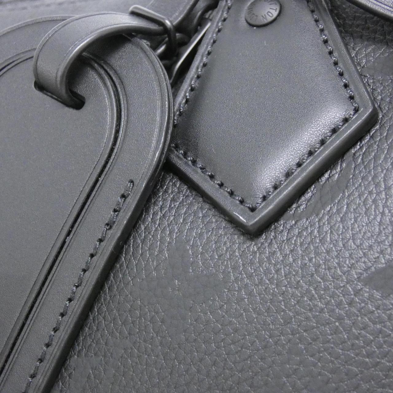 Authentic LOUIS VUITTON Monogram Leather Speedy P9 Bandouliere