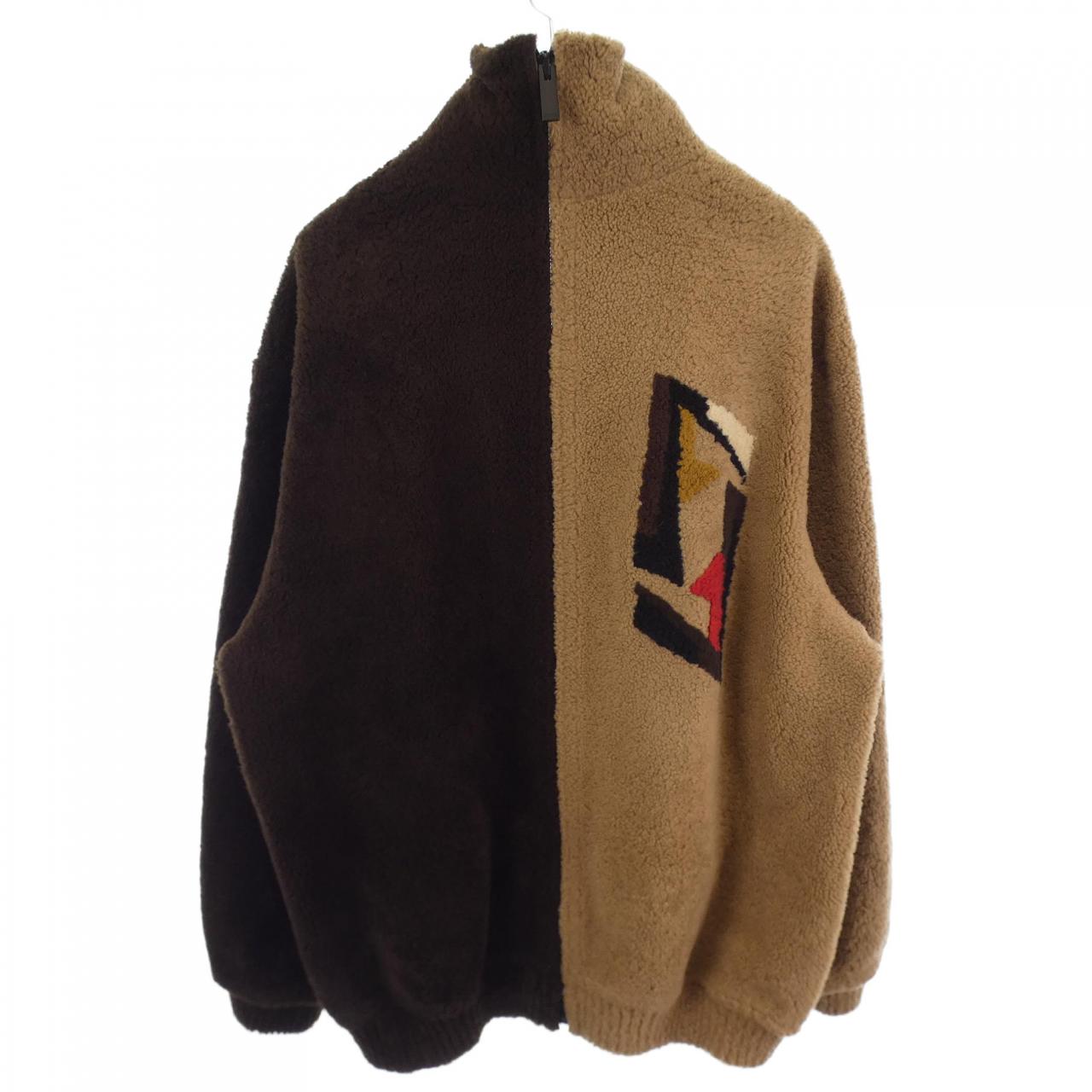 コメ兵 フェンディ Fendi ムートンジャケット フェンディ メンズファッション アウター ジャケット ムートンジャケット コート 公式 日本最大級のリユースデパートkomehyo