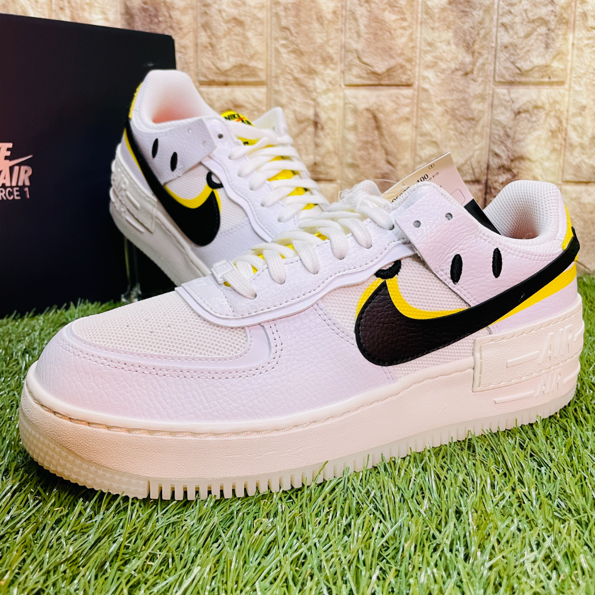 NIKE ナイキ バッシュ レブロン 白 24センチ