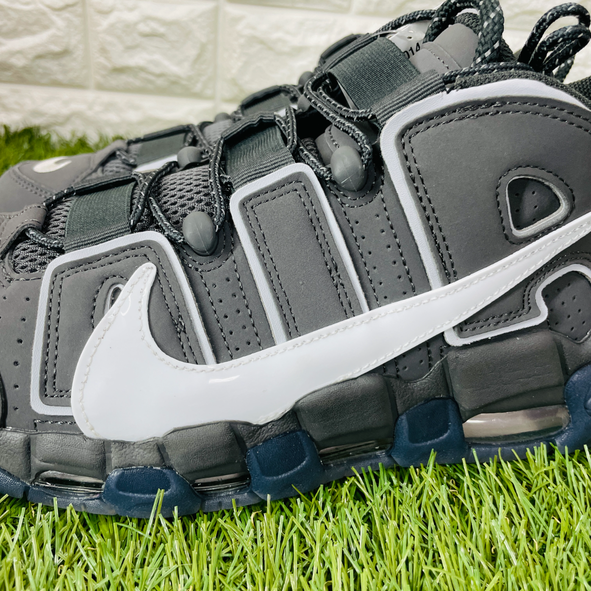 23 0cm ナイキ エア モア アップテンポ 96 モアテン Nike Air More Uptempo 96 メンズスニーカーのフリマ商品 Kante Komehyo