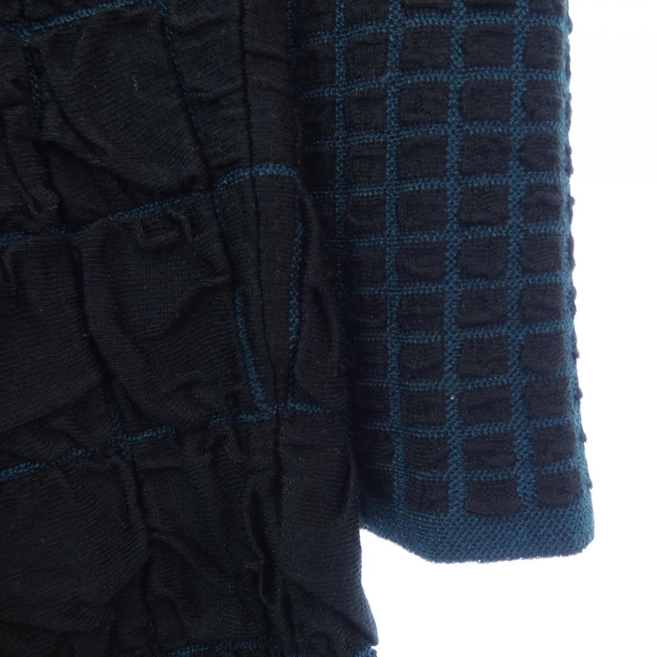 コメ兵 ルイヴィトン Louis Vuitton ワンピース ルイヴィトン レディースファッション トップス その他 その他 公式 日本最大級のリユースデパートkomehyo