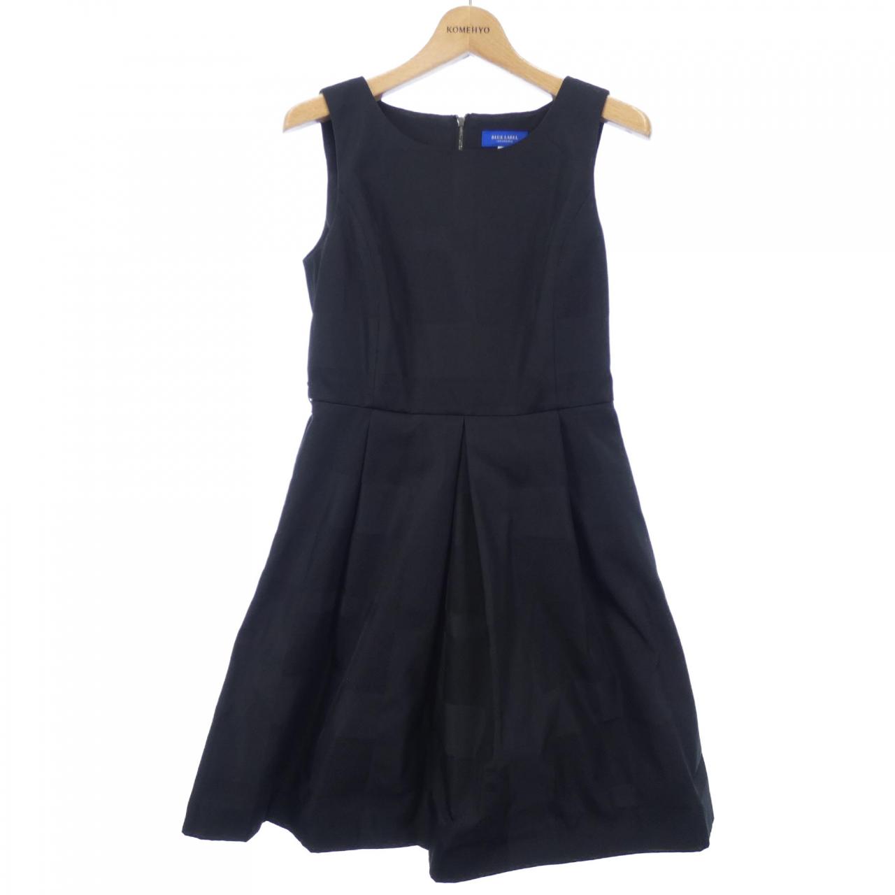 コメ兵 ブルーレーベルクレストブリッジ Blue Label Crestbrid ワンピース ブルーレーベルクレストブリッジ レディースファッション トップス その他 公式 日本最大級のリユースデパートkomehyo
