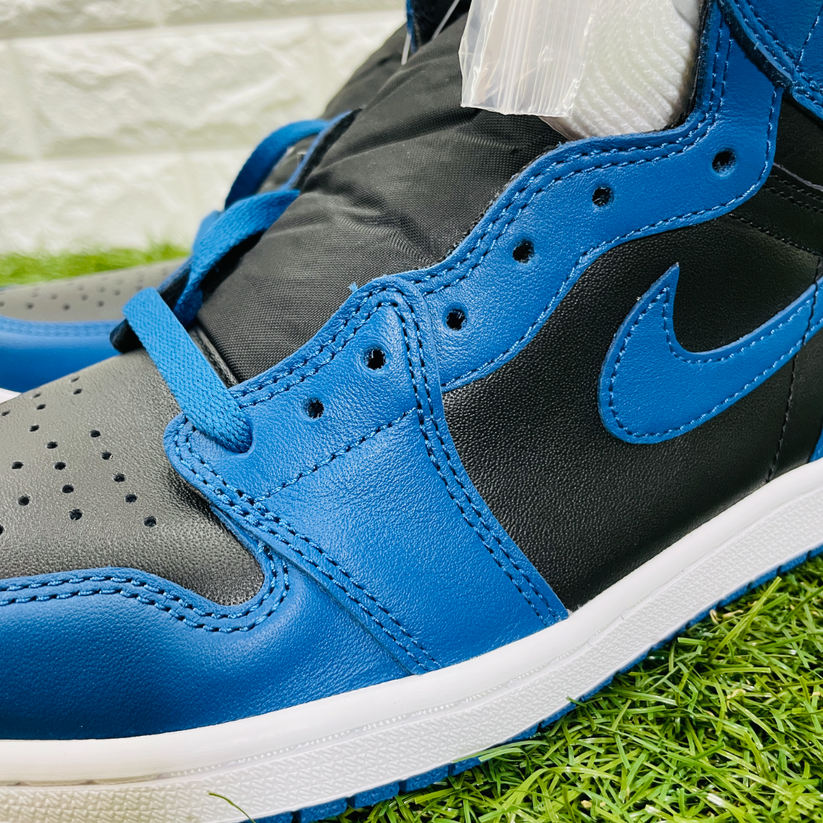 26 0cm ナイキ エアジョーダン 1 レトロ ハイ Og Nike Air Jordan 1 Retro High Og メンズ スニーカー 青のフリマ商品 Kante Komehyo