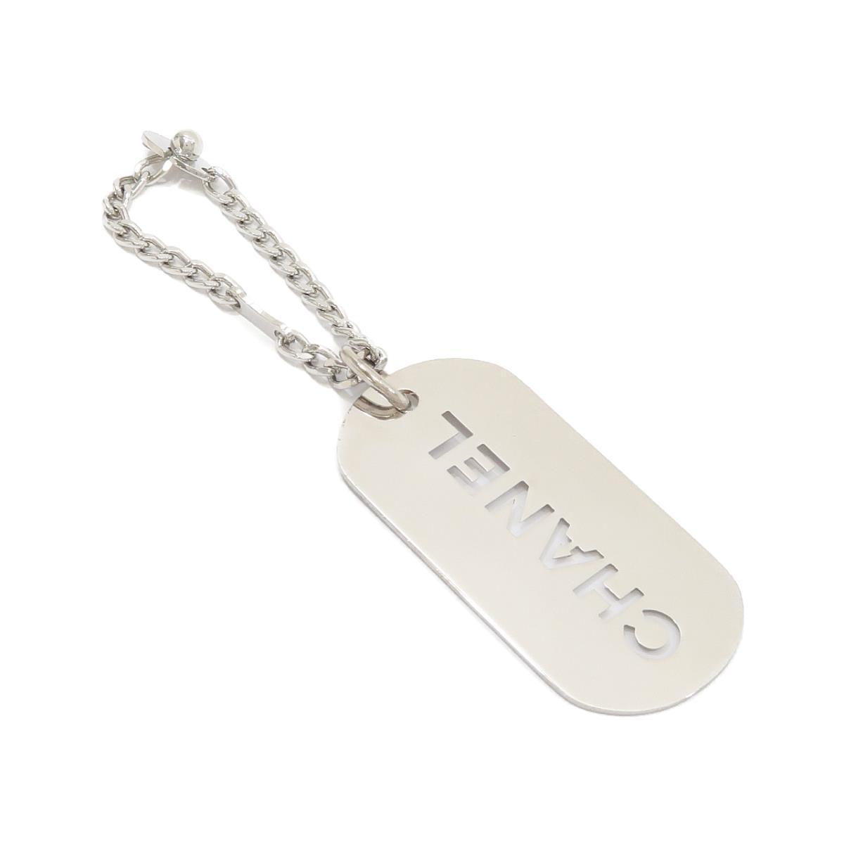 コメ兵 シャネル キーホルダー ２５２１６ シャネル ブランド財布 小物 キーケース キーホルダー その他 公式 日本最大級のリユースデパートkomehyo