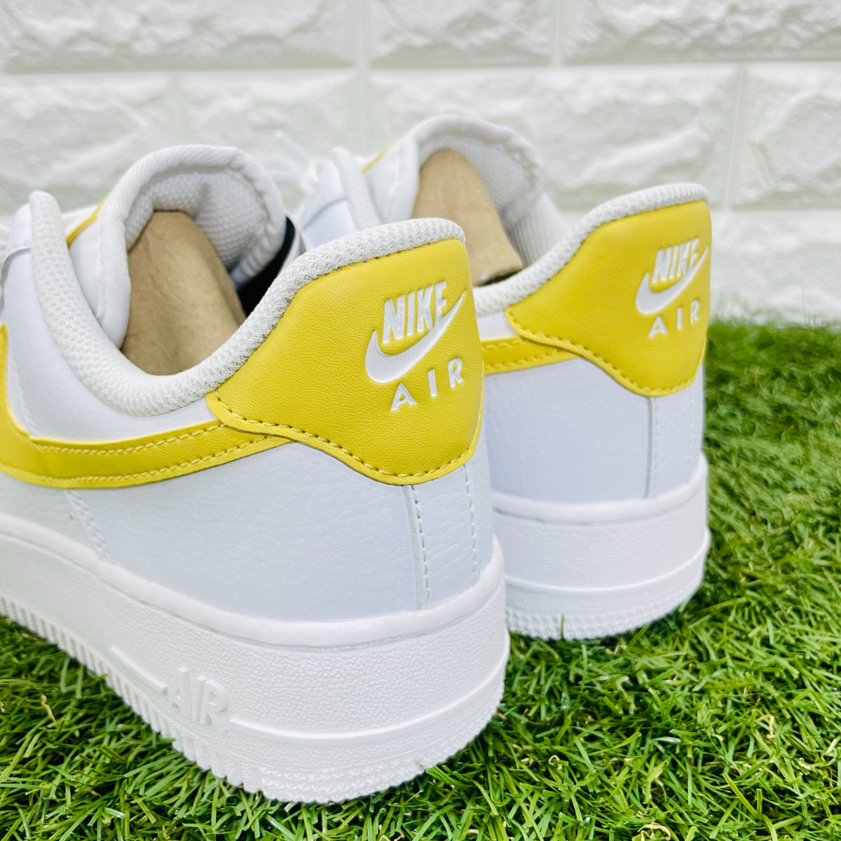 24 5cm ナイキ エアフォース1 07 Le Nike Af1 レディーススニーカー 白のフリマ商品 Kante Komehyo