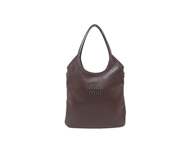 ブランドバッグ