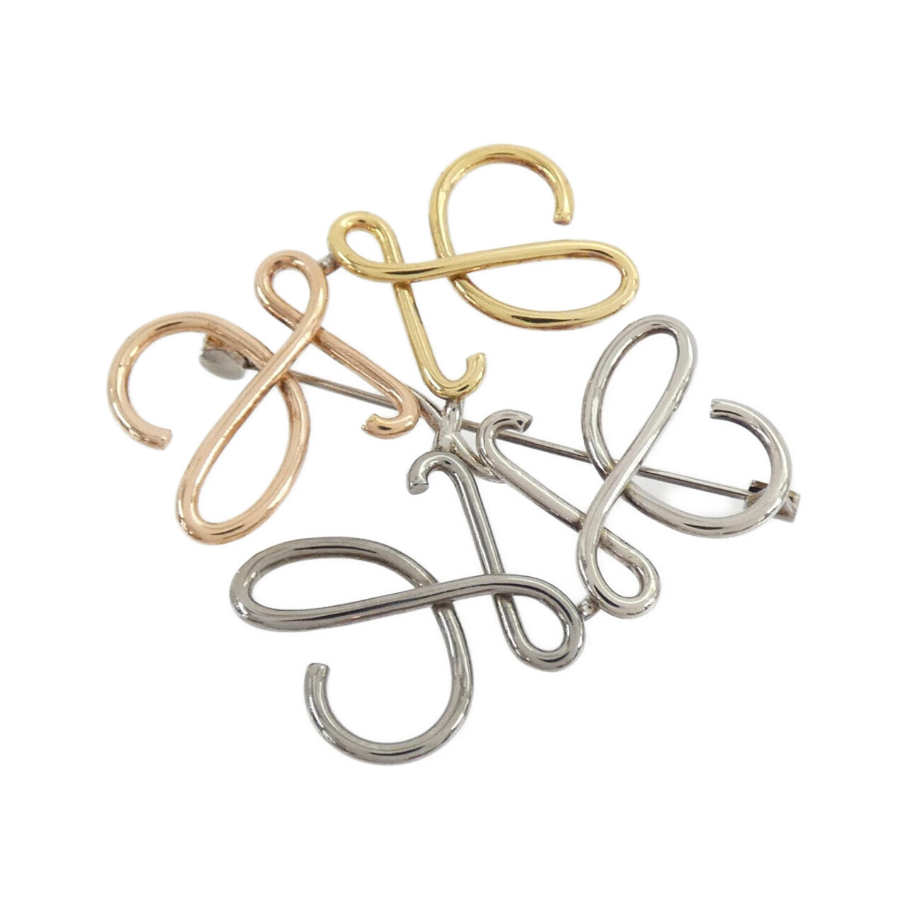 BROOCH