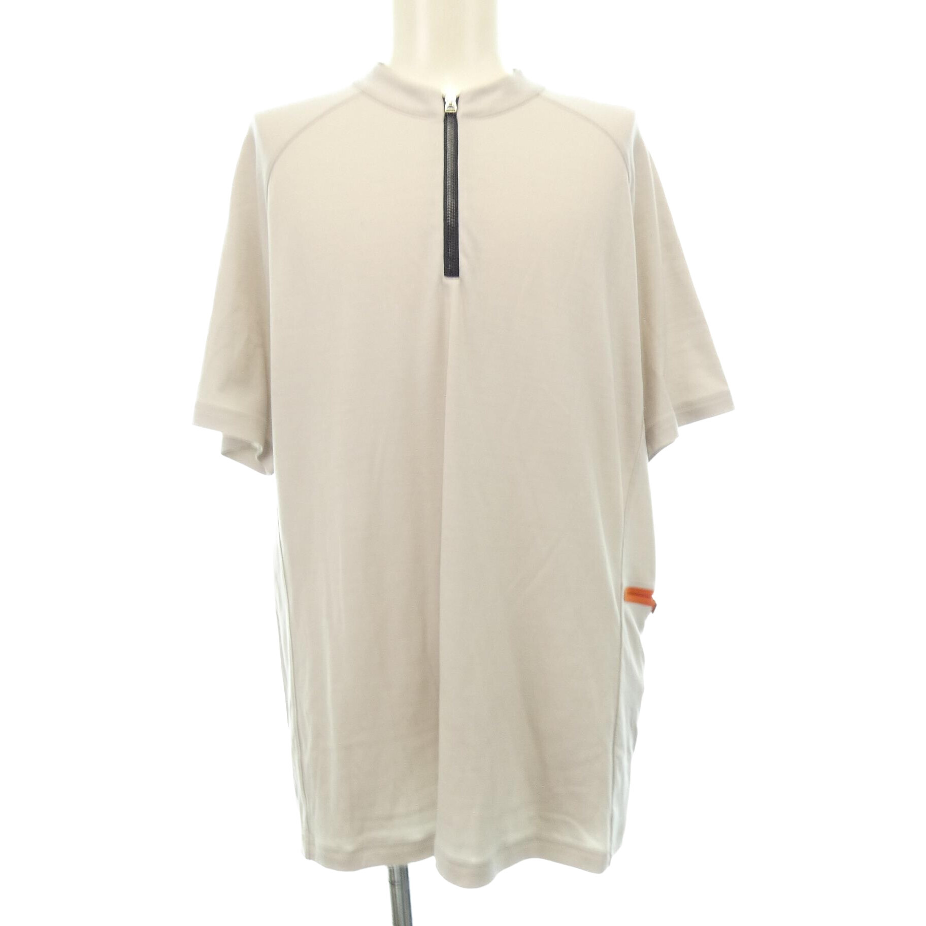 Ｔシャツ