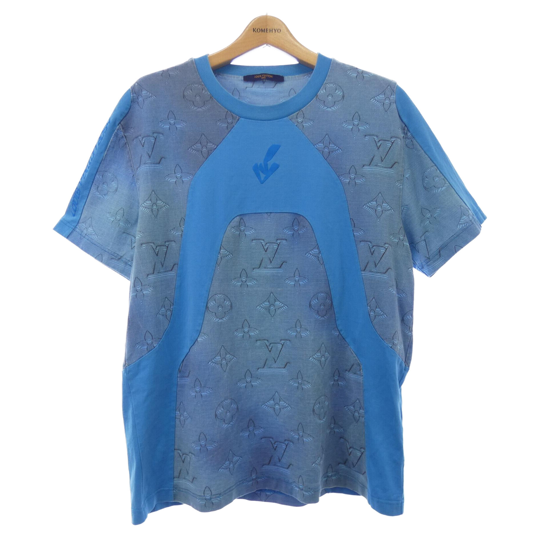Ｔシャツ