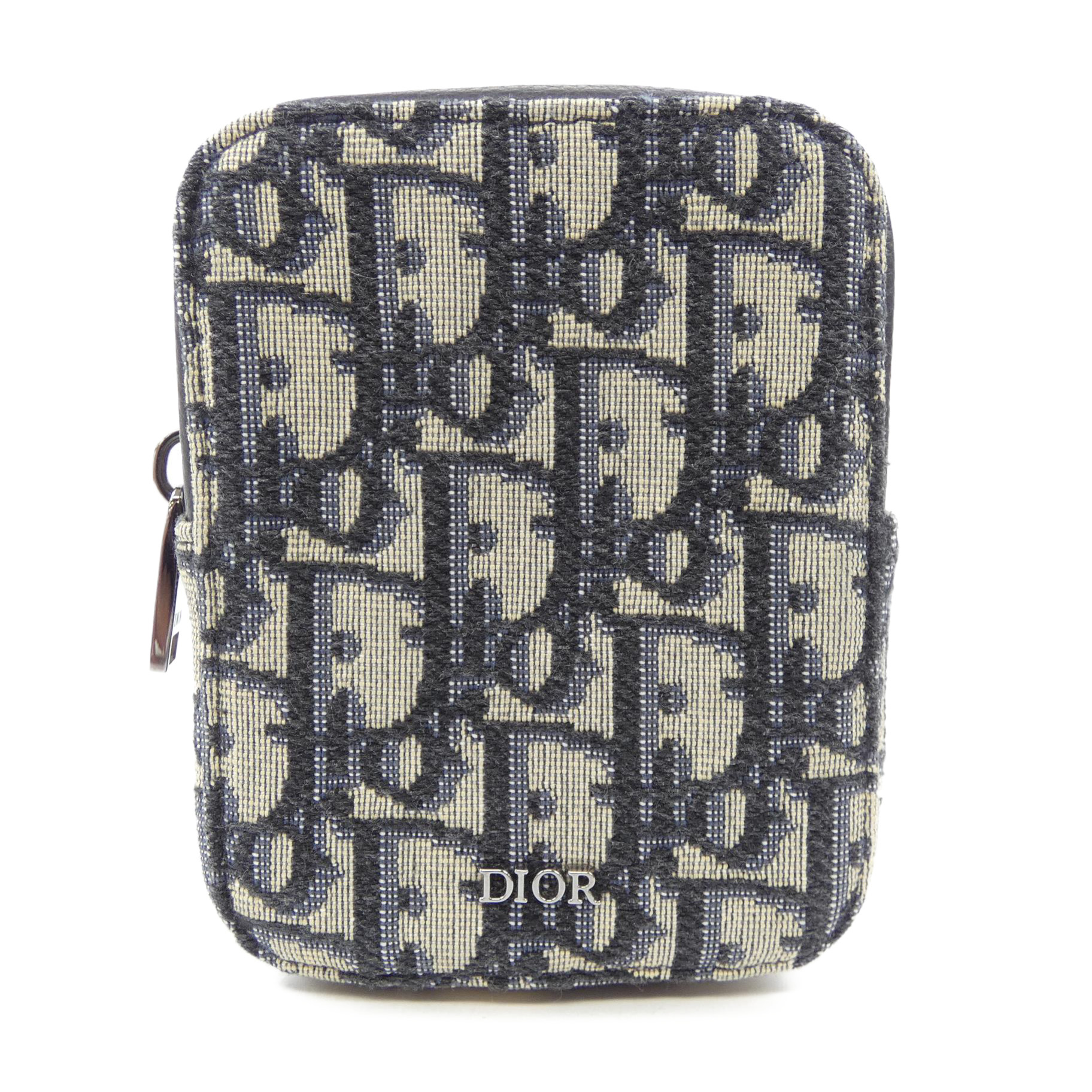 POUCH