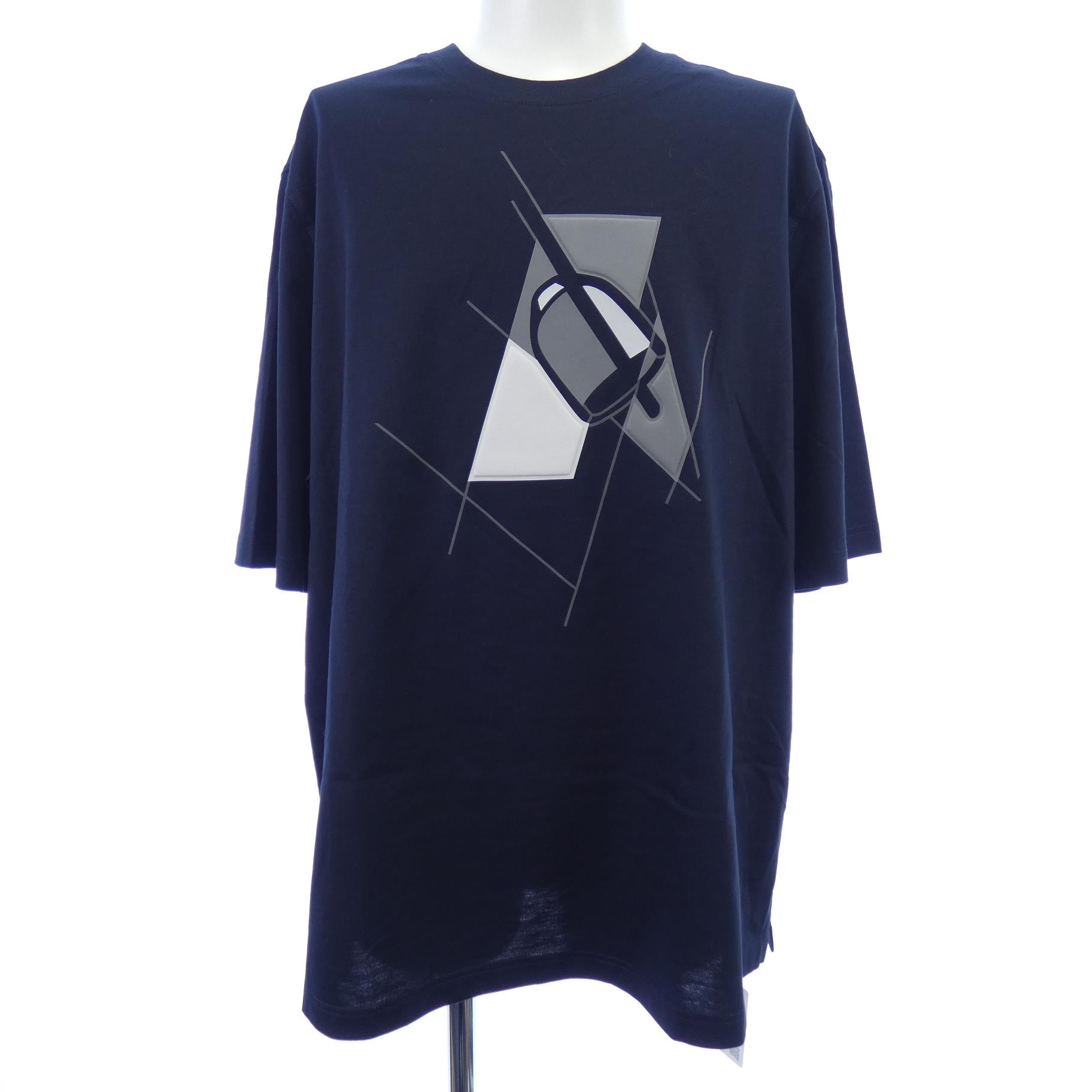 Ｔシャツ
