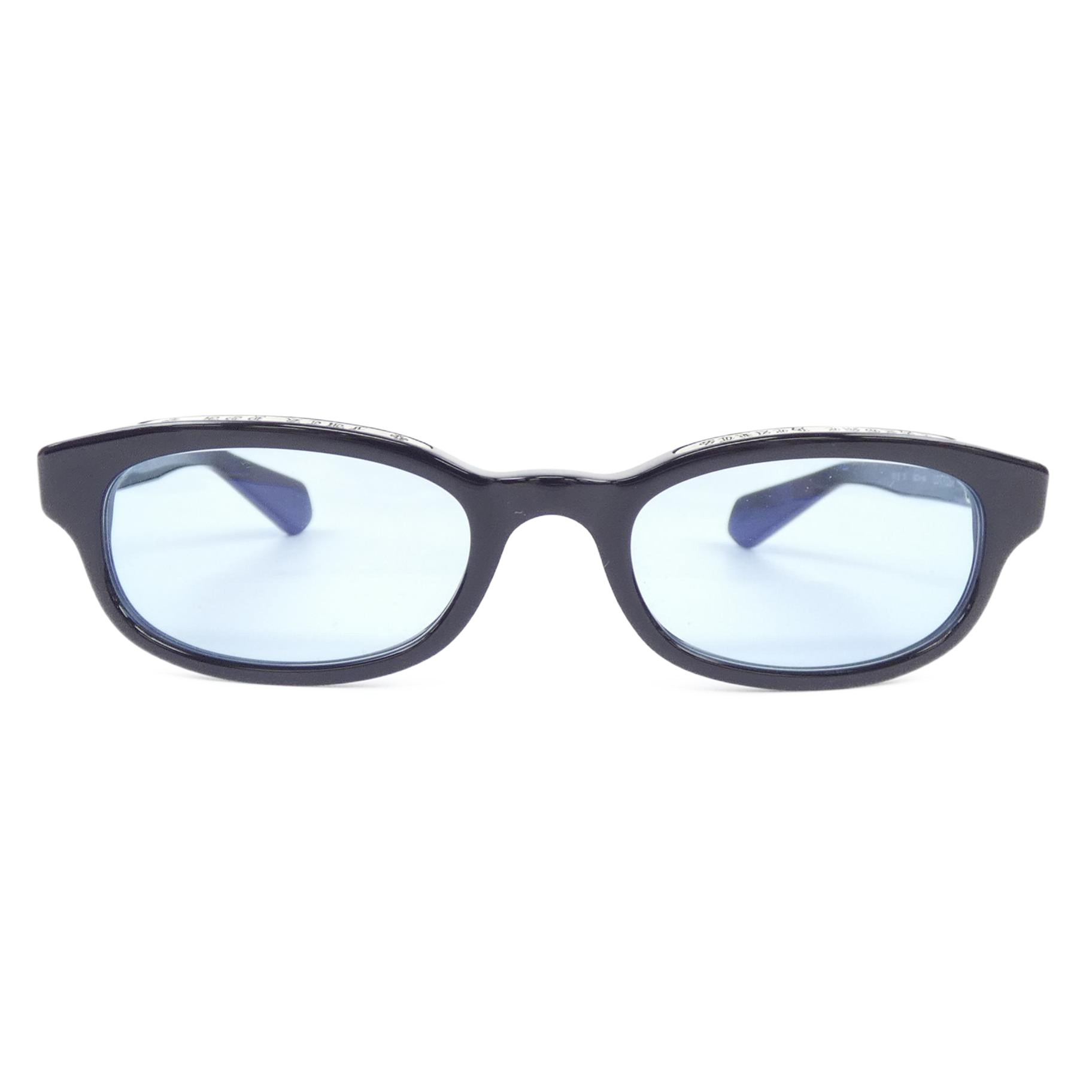 EYEWEAR