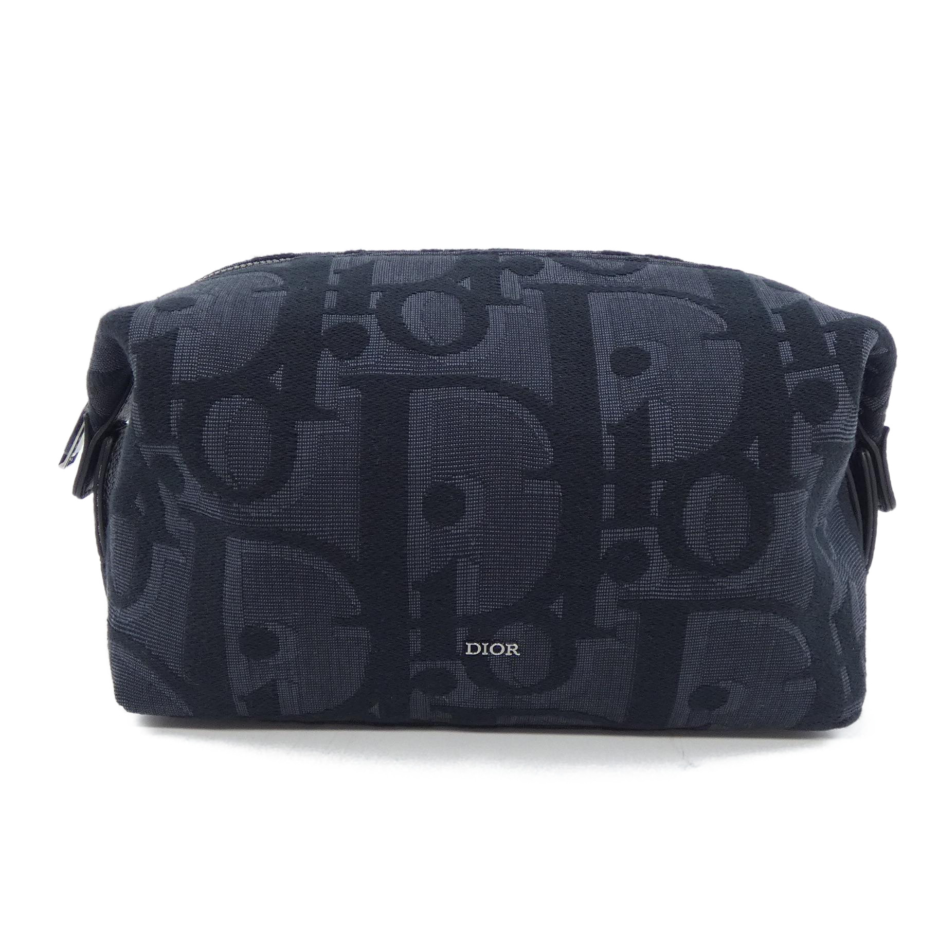 POUCH
