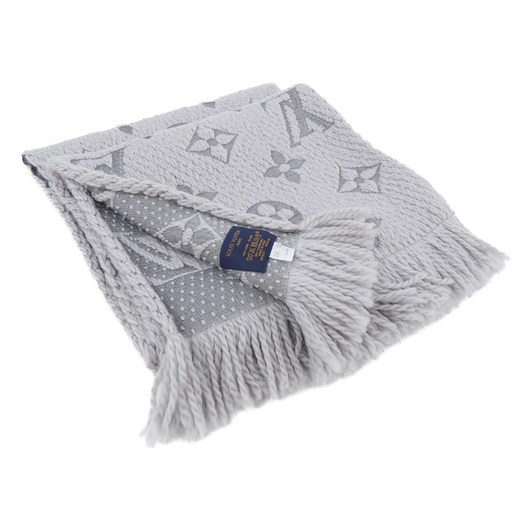 MUFFLER