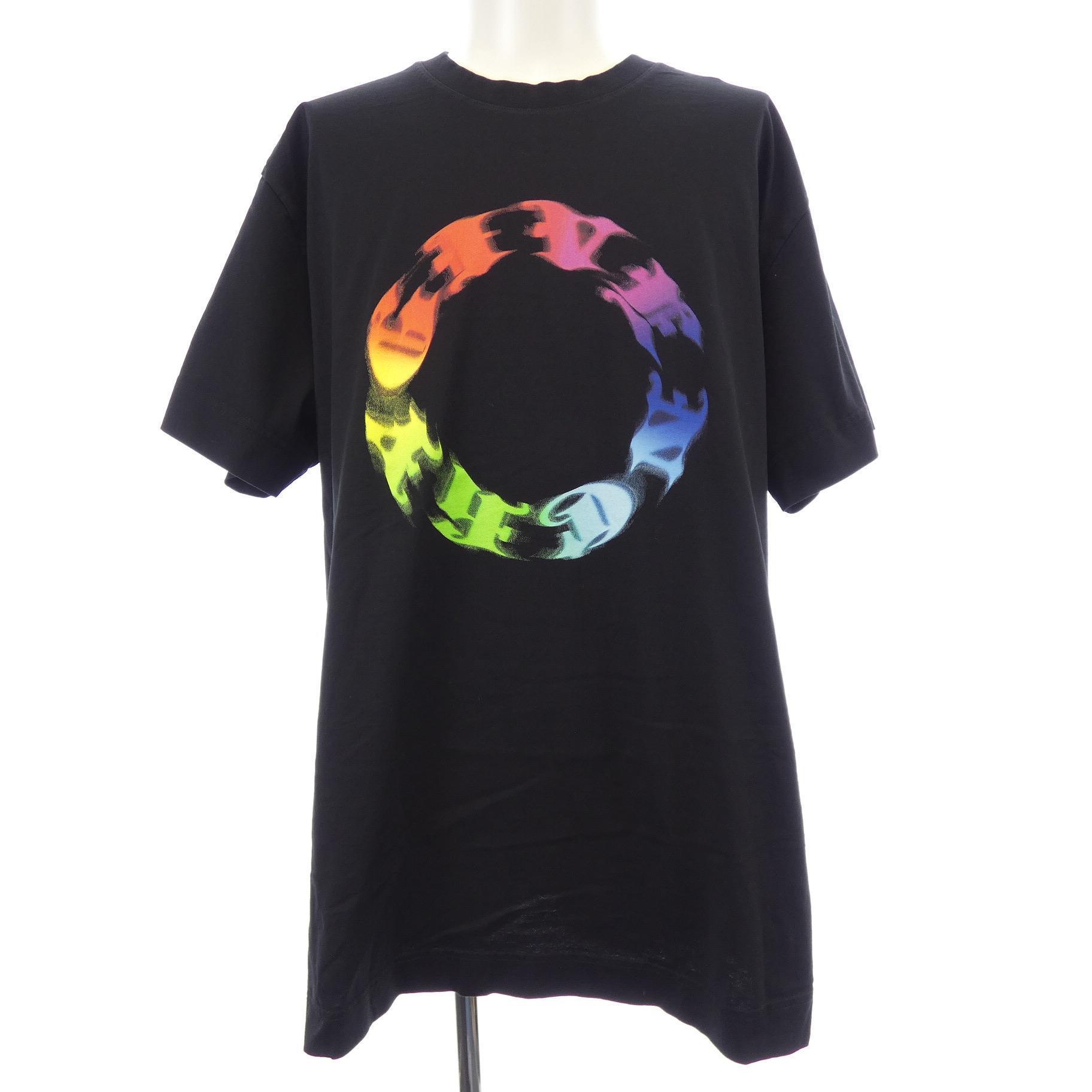 Ｔシャツ