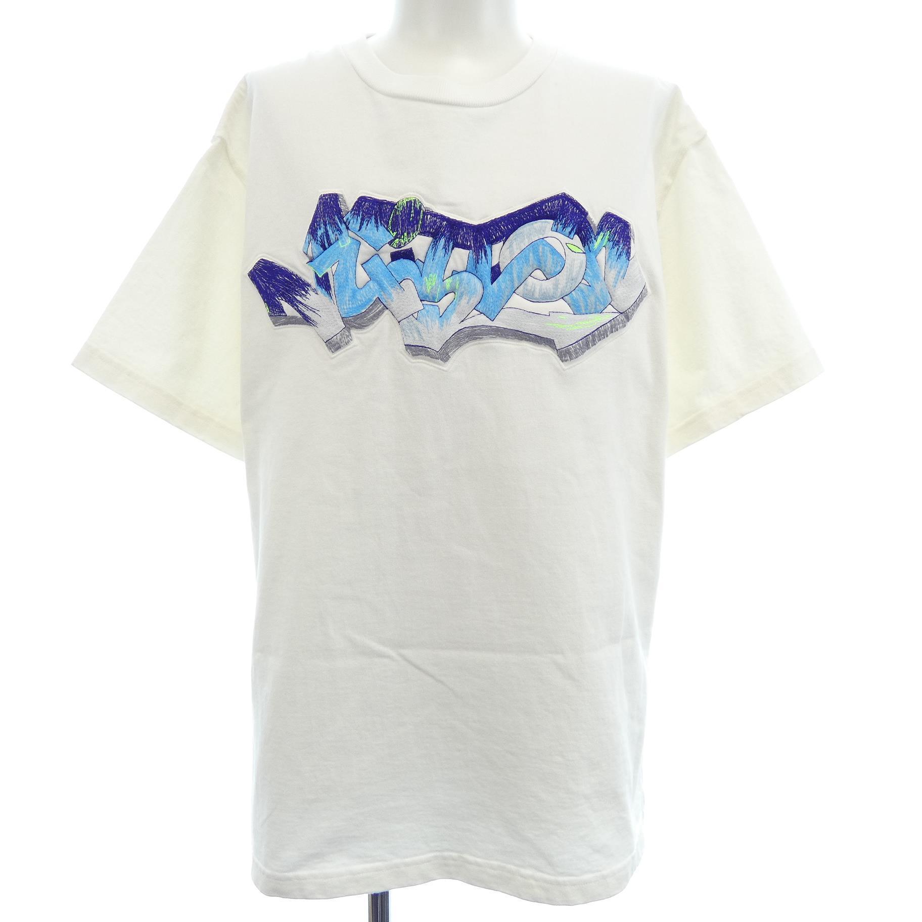 Ｔシャツ