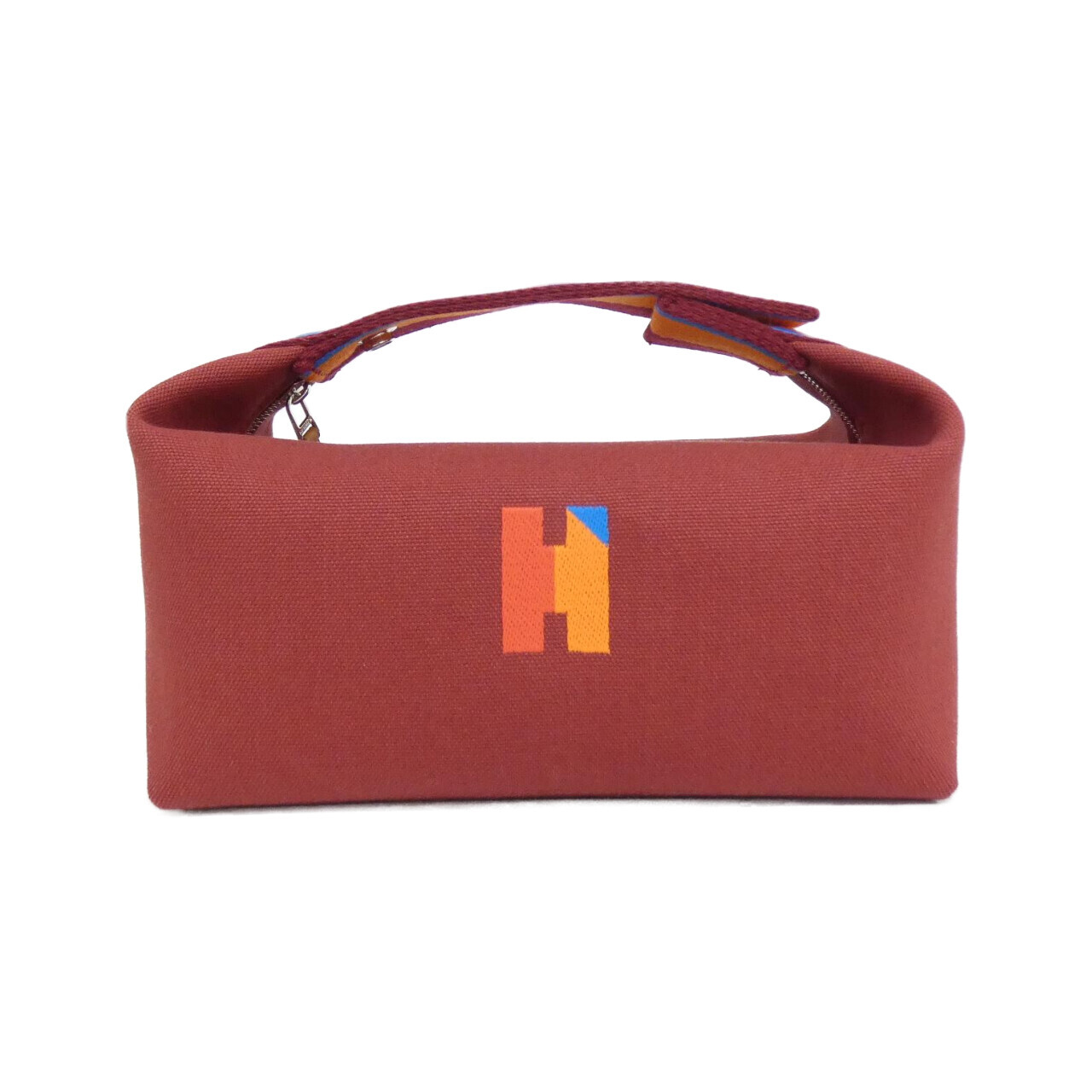 POUCH