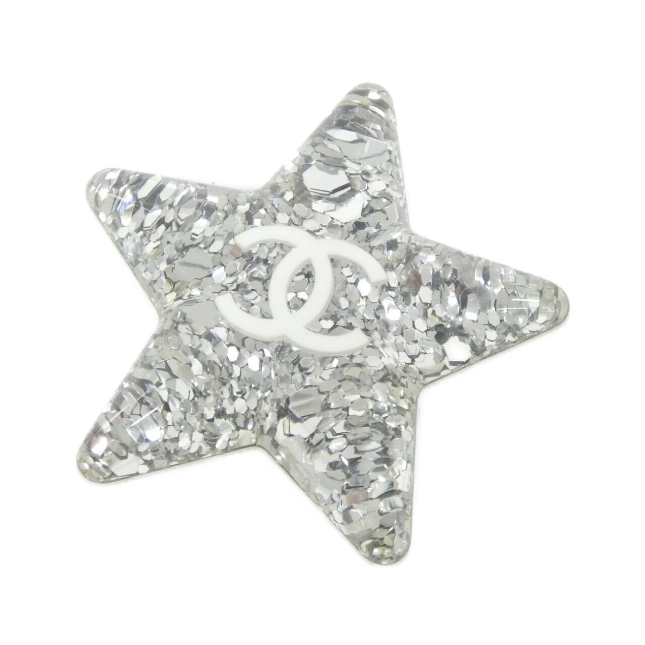 BROOCH
