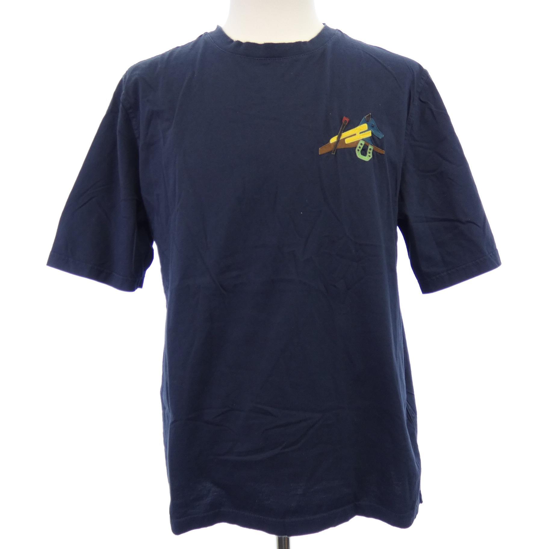 Ｔシャツ