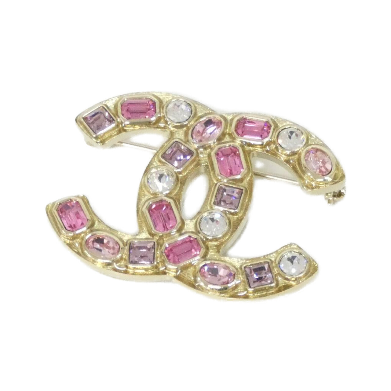 BROOCH